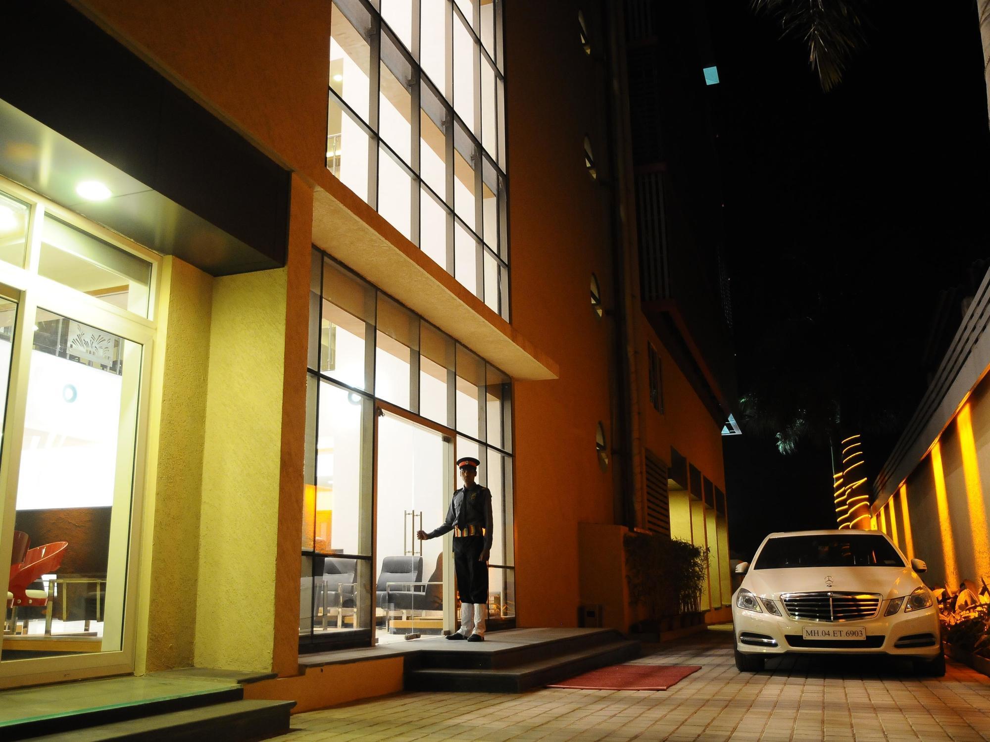 โรงแรมไฮ 5 นาสิก ภายนอก รูปภาพ