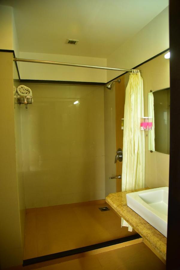 โรงแรมไฮ 5 นาสิก ภายนอก รูปภาพ